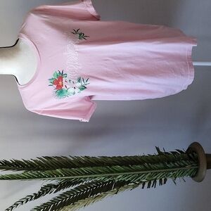 Divided pink short sleeve "Tropical" graphic print tee